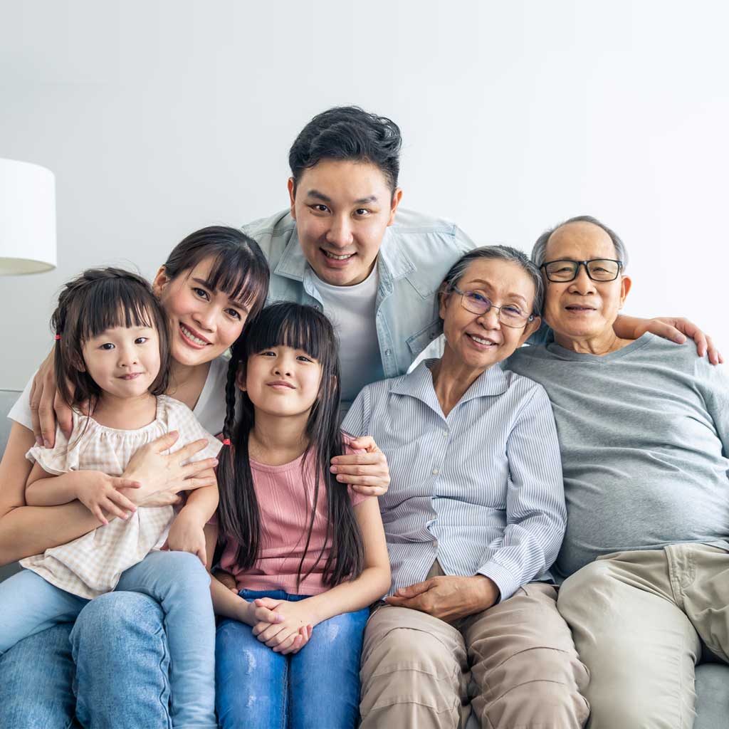 Bold-Within-Family-and-Group-Therapy-Online